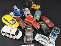 Partij die-cast schaalmodellen - afbeelding 1 van  5