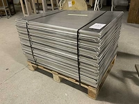 Partij diepvriesplaten aluminium - afbeelding 1 van  4