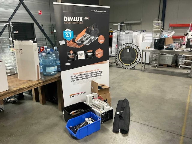 Partij dimlux goederen - afbeelding 1 van  12