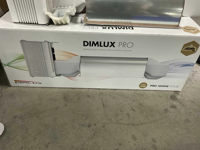 Partij dimlux goederen - afbeelding 12 van  12