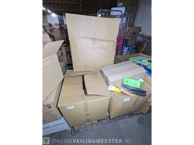 Partij disposable - afbeelding 12 van  12