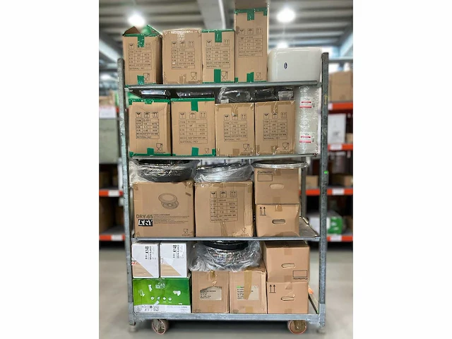 Partij disposables | o.a. sushi containers - afbeelding 2 van  23