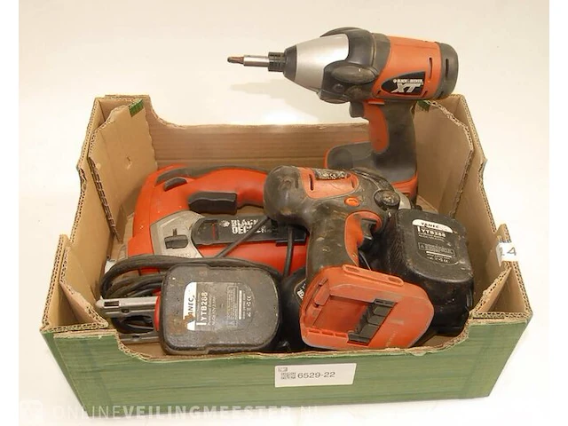 Partij div. ''black and decker'' handgereedschap - afbeelding 1 van  4