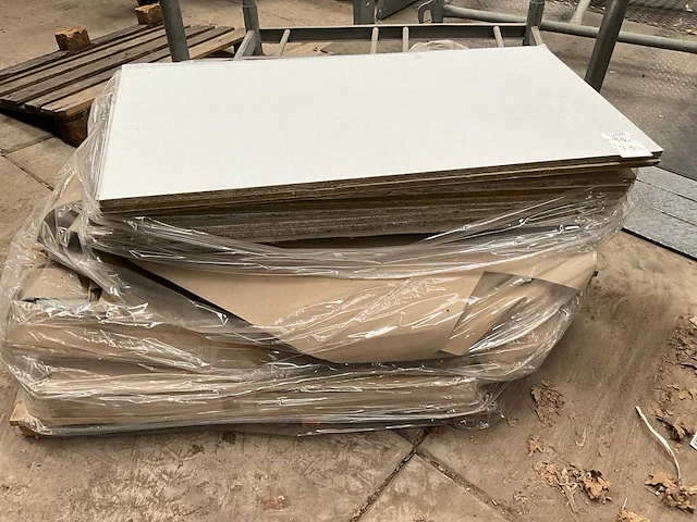 Partij divers aannemersmateriaal - afbeelding 8 van  9