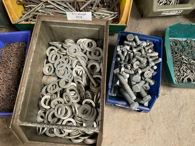 Partij divers bevestigingsmateriaal - afbeelding 5 van  5
