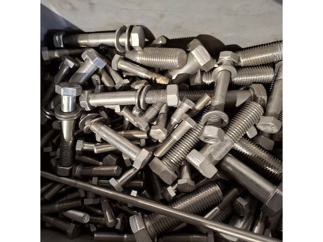 Partij divers gereedschap en bevestiging materiaal , o.a. hitlist, fisher, brekupa, maxxfast - afbeelding 2 van  34