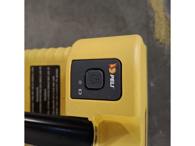 Partij divers gereedschap en bevestiging materiaal , o.a. hitlist, fisher, brekupa, maxxfast - afbeelding 28 van  34