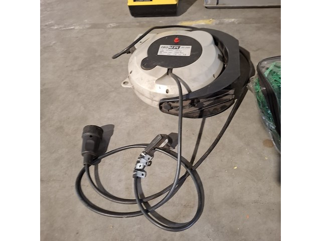 Partij divers gereedschap en bevestiging materiaal , o.a. hitlist, fisher, brekupa, maxxfast - afbeelding 23 van  34