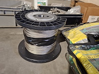 Partij divers gereedschap en bevestiging materiaal , o.a. hitlist, fisher, brekupa, maxxfast - afbeelding 31 van  34