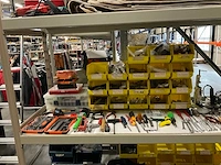 Partij divers gereedschap en snowboard onderdelen - afbeelding 6 van  12