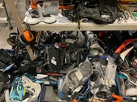 Partij divers gereedschap en snowboard onderdelen - afbeelding 10 van  12
