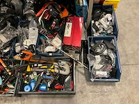 Partij divers gereedschap en snowboard onderdelen - afbeelding 12 van  12
