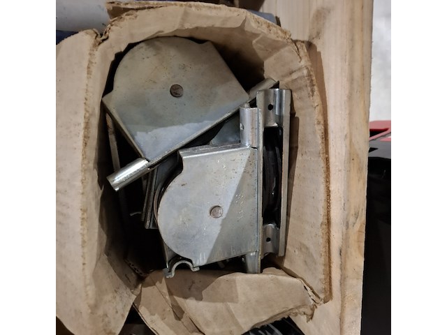 Partij divers gereedschap, o.a. keldert, milwaukee - afbeelding 2 van  31