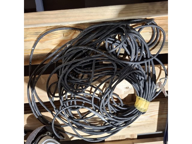 Partij divers gereedschap , o.a. makita, bosch, hitachi - afbeelding 19 van  42