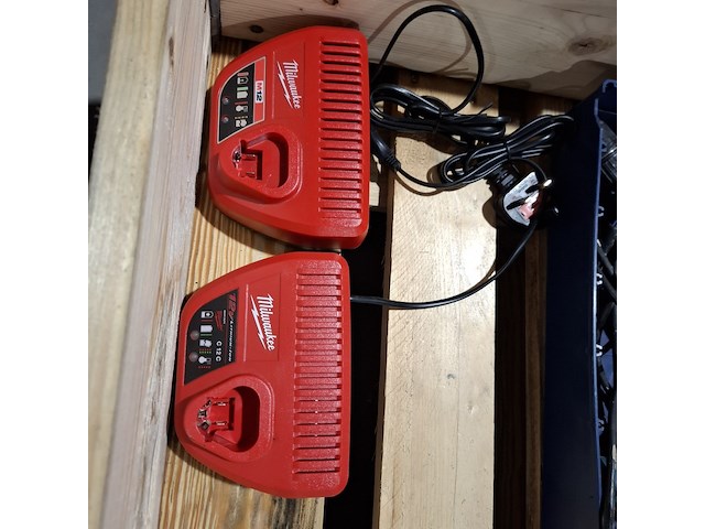 Partij divers gereedschap , o.a. makita, bosch, hitachi - afbeelding 21 van  42