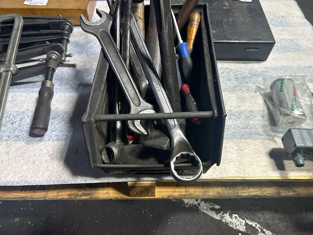 Partij divers gereedschap - afbeelding 2 van  3