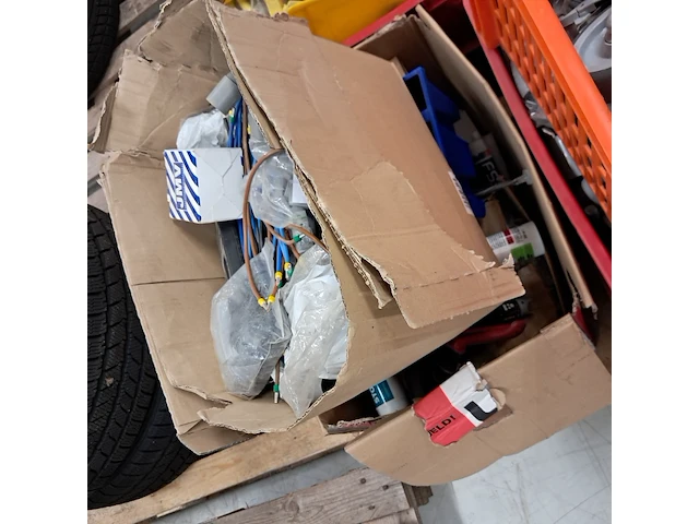 Partij divers gereedschap - afbeelding 2 van  11