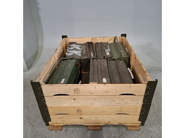 Partij divers handgereedschap in 15x gereedschapskoffer o.a heyco, bahco - afbeelding 1 van  6