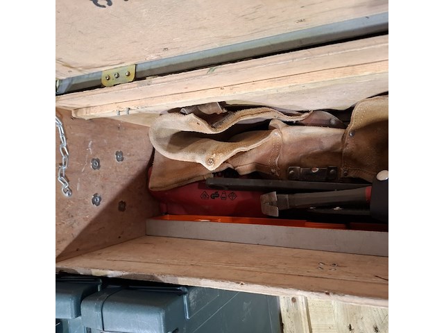 Partij divers handgereedschap, o.a. metabo - afbeelding 2 van  16