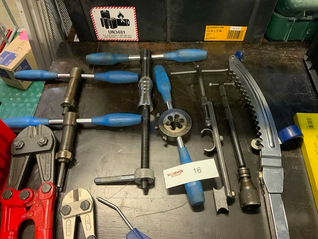 Partij divers handgereedschap - afbeelding 2 van  7