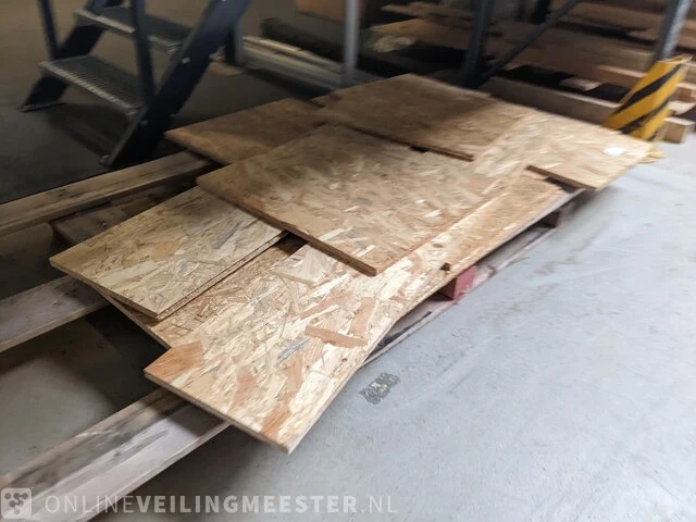 Partij divers hout restmateriaal - afbeelding 6 van  6