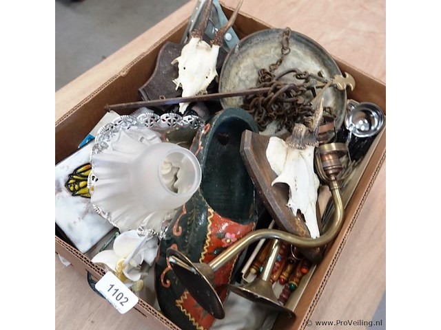 Partij divers in doos - afbeelding 2 van  5