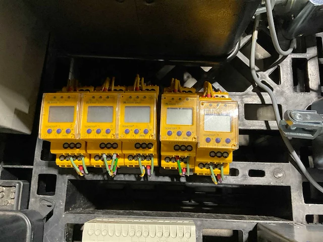 Partij divers installatiemateriaal - afbeelding 4 van  7