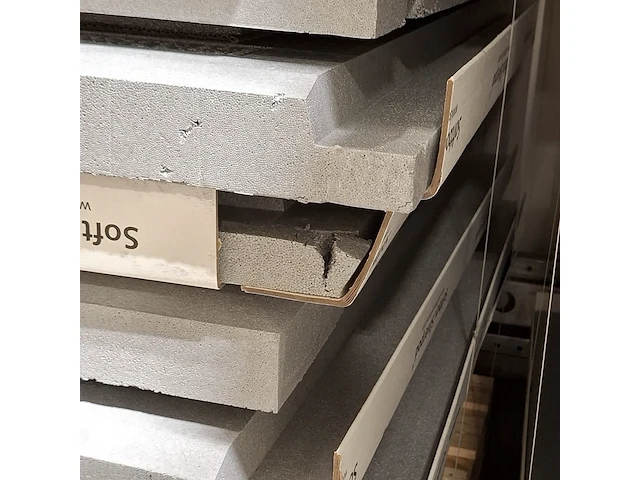 Partij divers isolatiemateriaal - afbeelding 6 van  8