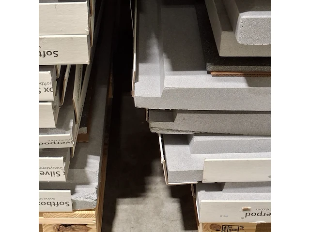 Partij divers isolatiemateriaal - afbeelding 2 van  10