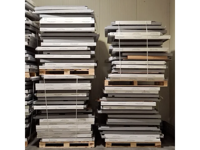 Partij divers isolatiemateriaal - afbeelding 1 van  10