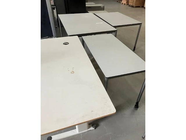 Partij divers kantoormeubilair - afbeelding 8 van  15