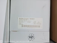 Partij divers papier, enveloppen, dozen etc. - afbeelding 4 van  74