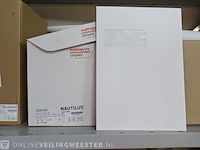 Partij divers papier, enveloppen, dozen etc. - afbeelding 5 van  74