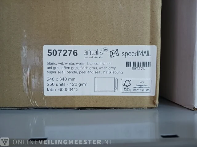 Partij divers papier, enveloppen, dozen etc. - afbeelding 6 van  74