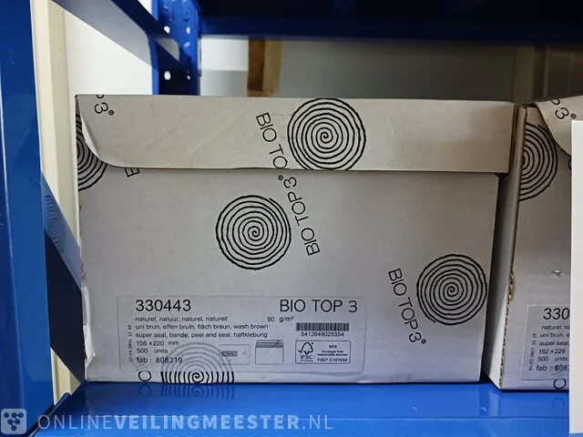 Partij divers papier, enveloppen, dozen etc. - afbeelding 39 van  74