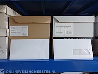 Partij divers papier, enveloppen, dozen etc. - afbeelding 46 van  74