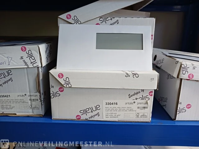 Partij divers papier, enveloppen, dozen etc. - afbeelding 49 van  74