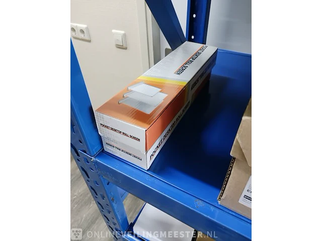 Partij divers papier, enveloppen, dozen etc. - afbeelding 54 van  74