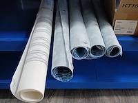 Partij divers papier, enveloppen, dozen etc. - afbeelding 68 van  74