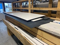 Partij divers plaat- en dakmateriaal o.a. keralit sponningdelen 6 meter. - afbeelding 3 van  30