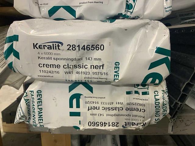 Partij divers plaat- en dakmateriaal o.a. keralit sponningdelen 6 meter. - afbeelding 17 van  30