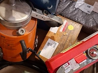 Partij divers pneumatisch gereedschap en garage inventaris, o.a baier - afbeelding 6 van  19