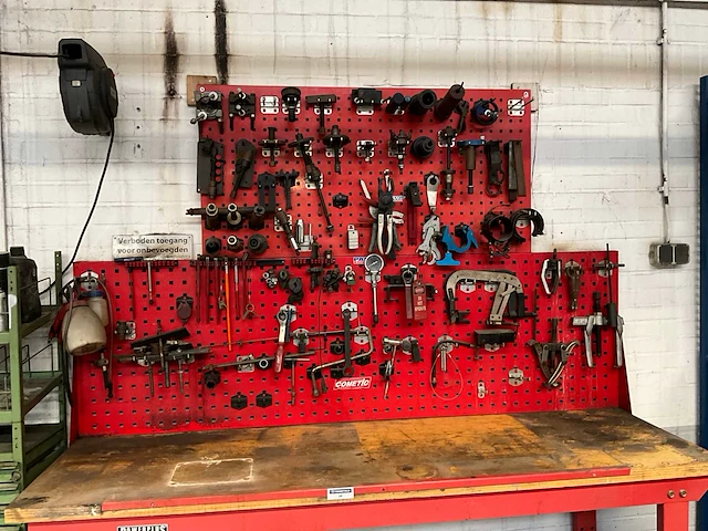 Partij divers speciaal gereedschap - afbeelding 1 van  6