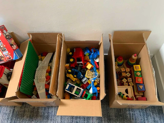 Partij divers speelgoed en spellen - afbeelding 5 van  9