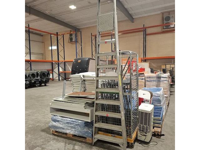 Partij divers stellingmateriaal en onderdelen - afbeelding 22 van  23