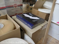 Partij divers verpakkingsmateriaal - afbeelding 15 van  38