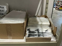 Partij divers verpakkingsmateriaal/kledinghangers - afbeelding 10 van  12