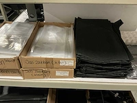 Partij divers verpakkingsmateriaal/kledinghangers - afbeelding 12 van  12
