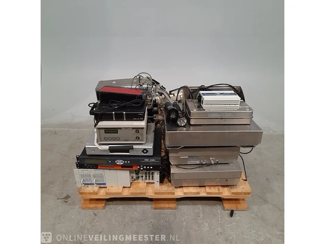 Partij diverse apparatuur o.a cisco/wellav - afbeelding 1 van  18