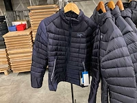 Partij diverse arc’teryx dames&heren jassen (11x) - afbeelding 11 van  18